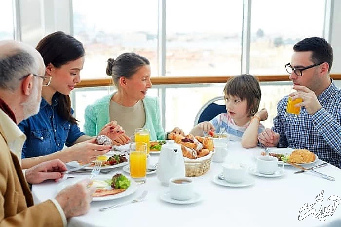 شاد شدن با شادی دیگران شاد کردن دیگران